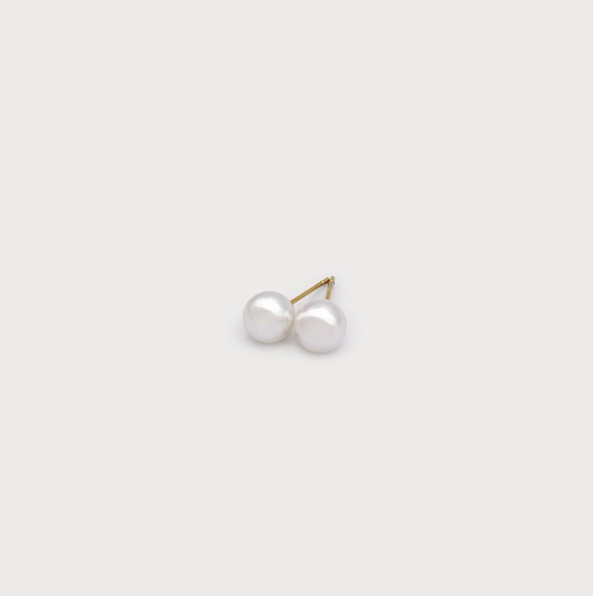Small Pearl Stud 2801-WTE
