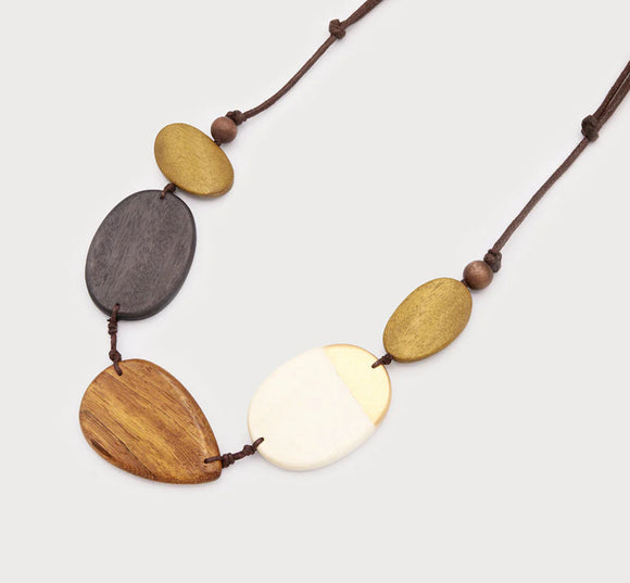 Wood Pieces On Cord 1802-Tan