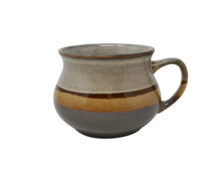 Mug Flared Tones of Beige