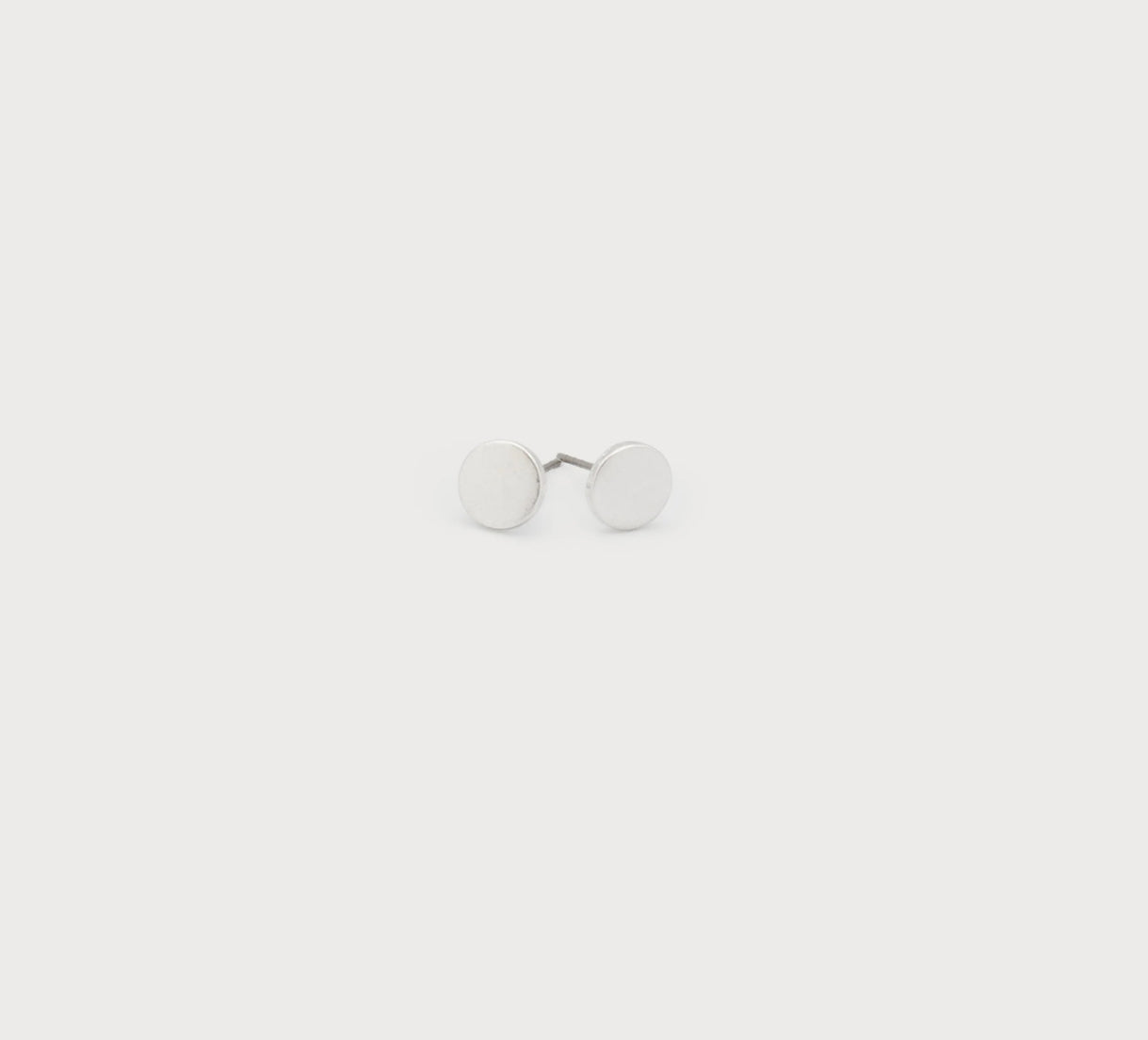 2641 SLV Flat Discs Earrings Caracol
