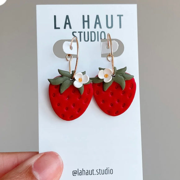 La Haut Strawberry Hoops