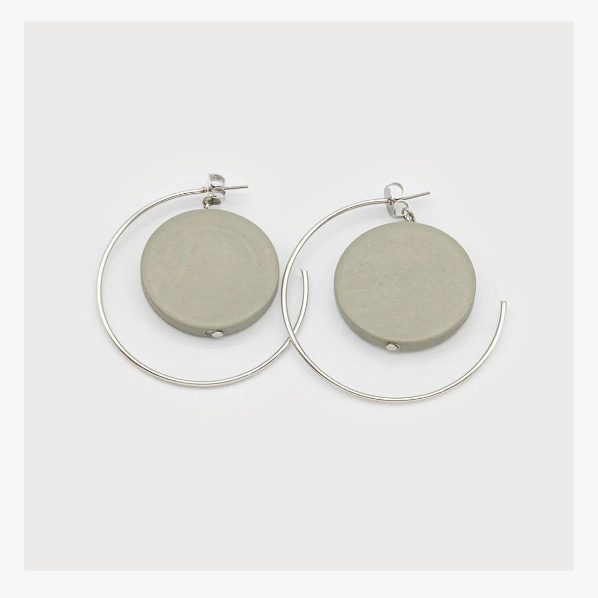 Hoops with Wood Disc Insert 2703-SLV