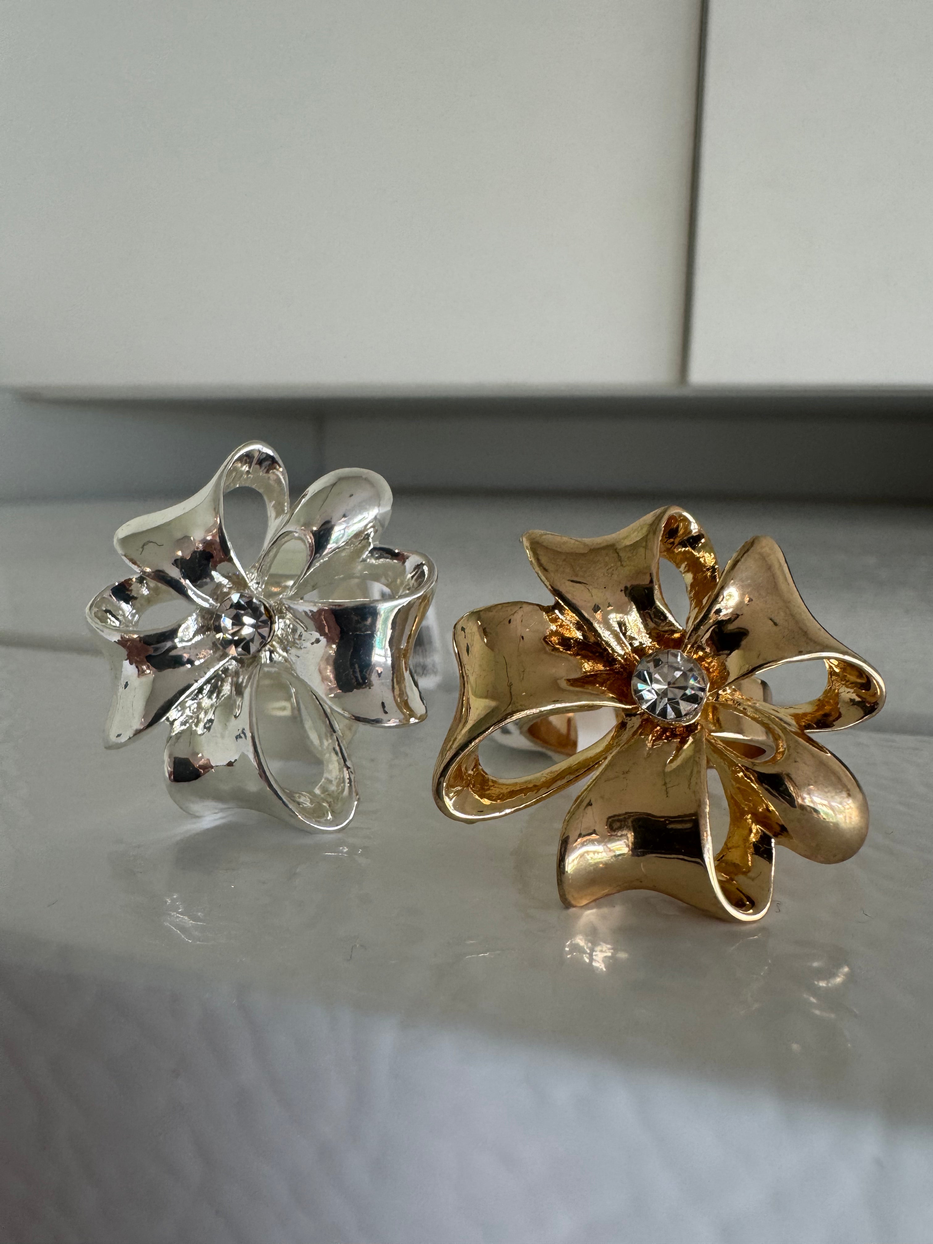 Bow Ring - silver or gold 4086-SLV 4086-GLD