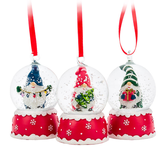 Small Gnome Snow Globe Ornament