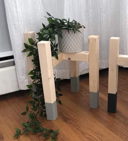 Wooden Dipped Plant Stand